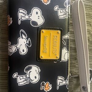Loungefly Peanuts Snoopy and Woodstock All Over Print ~ Women’s Wallet
